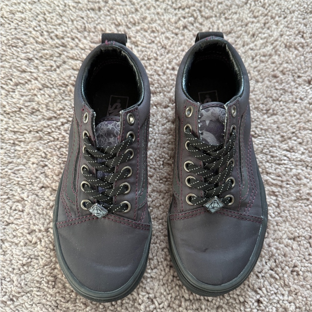 Harry potter x VANS Limited edition old school sneakers deathly hallows design